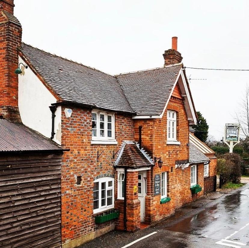 The Six Bells Hotel Beenham Ngoại thất bức ảnh