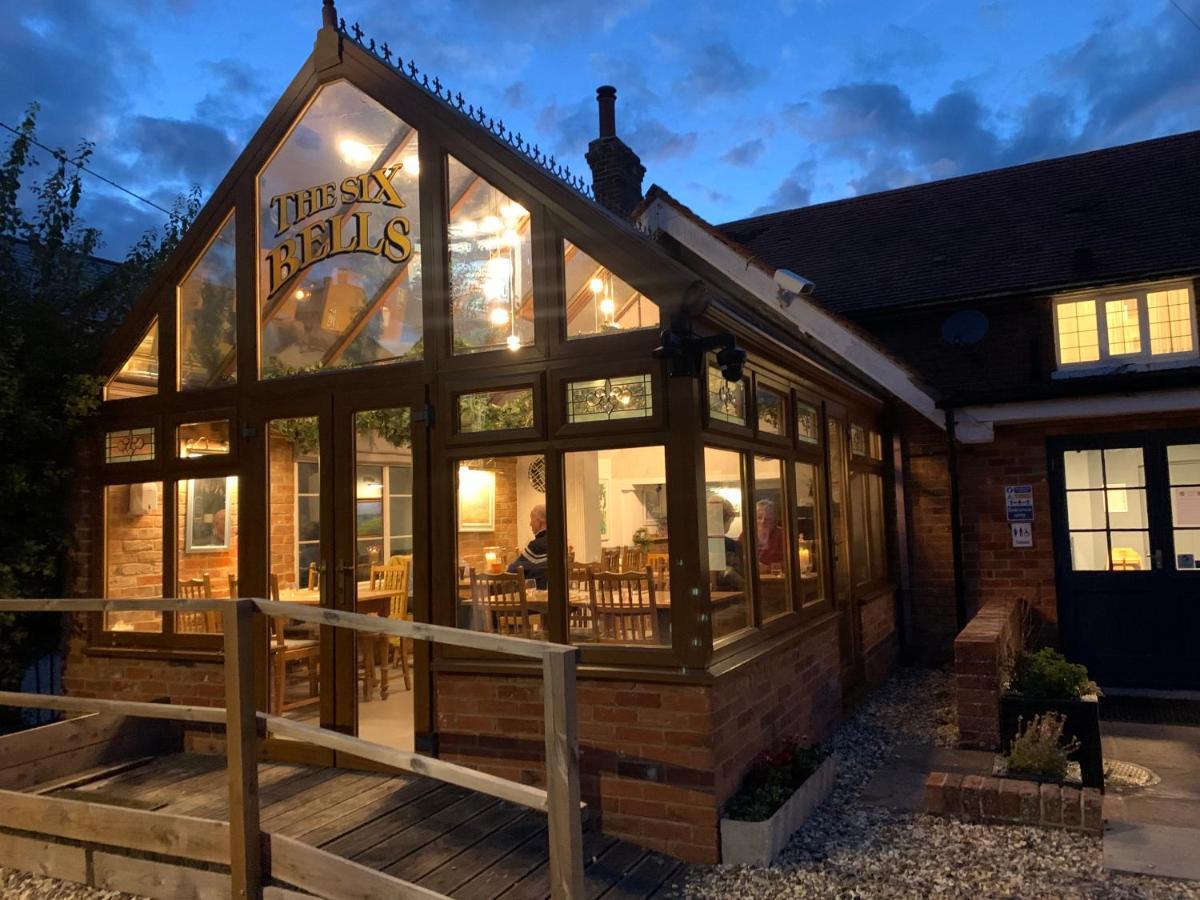 The Six Bells Hotel Beenham Ngoại thất bức ảnh